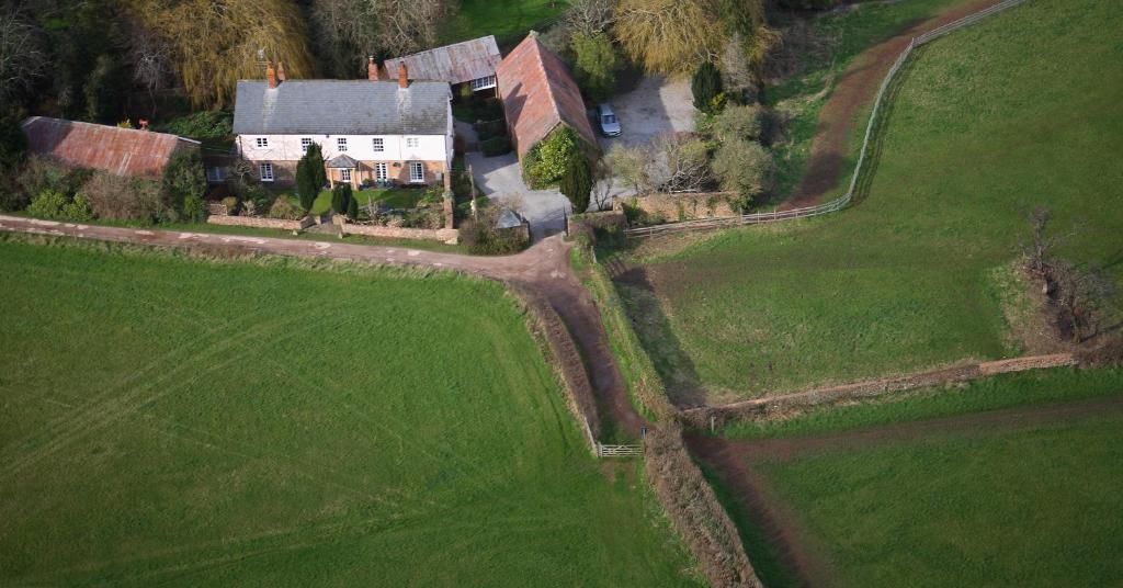 Catwell House Bed & Breakfast Williton Bagian luar foto